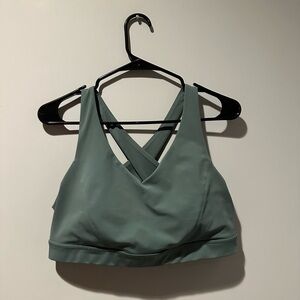 🍋 Price is negotiable - Lululemon Crossback Sports Bra 🍋
